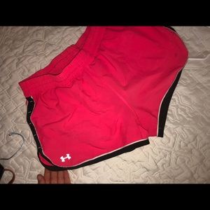 Underarmour shorts